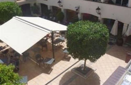 Sunny and spacious 1 bed in La Manga Club - Photo 10