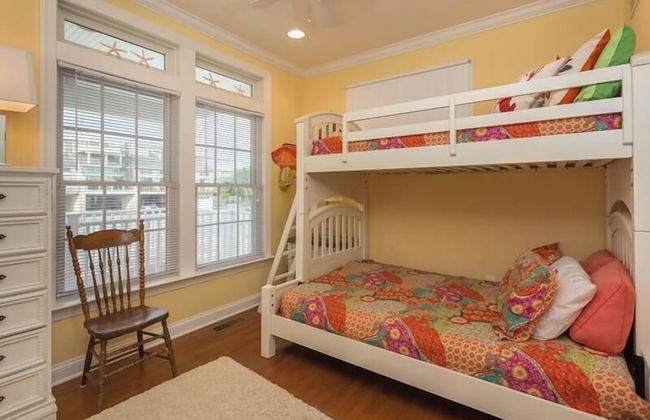 Read Avenue 116 - Photo 10