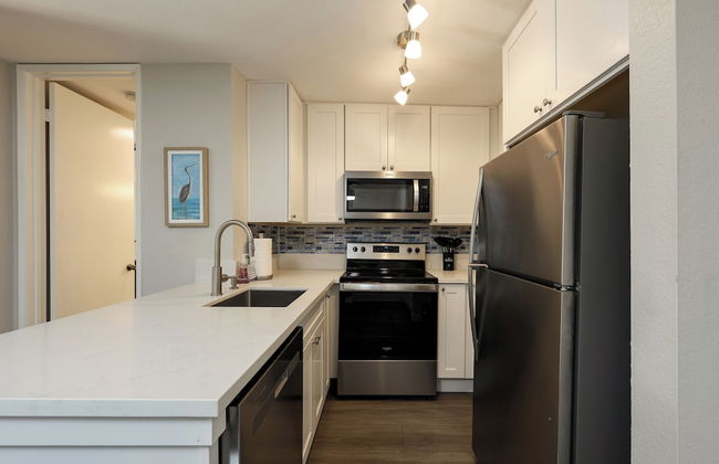 Oceanside Beach Condos - Photo 30