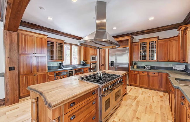 Lakefront, Private Dock+beach, Game Room Sunset Shores Resort: The Grand House - Foto 14