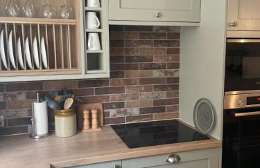 Enchanting Cottage for 4- Witchnest in Derbyshire, with EV point - Foto 7