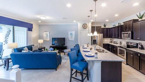 8904WW Resort Getaway 5BR Home with Pool and Club Access - Foto 4