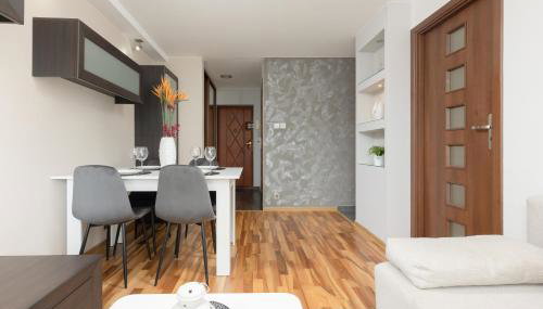 Apartment Jana Pawła II Next to the Metro by Noclegi Renters - Foto 4