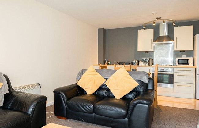 2 Bedroom Apartment Warrington - Photo 27