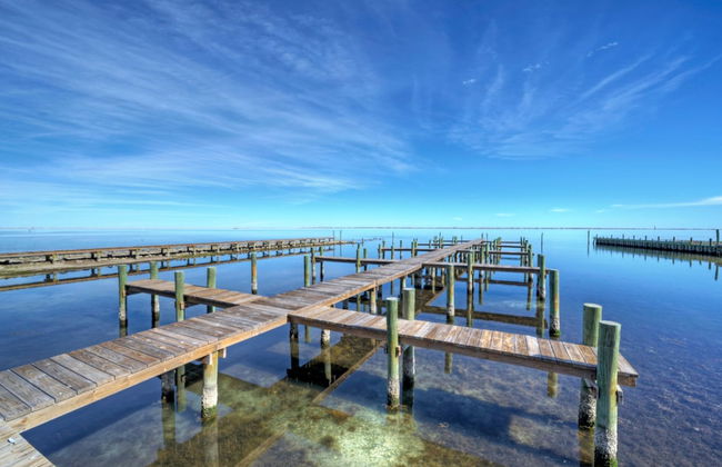 Oscar s Lodge by Avantstay Dock Pool Access - Foto 46