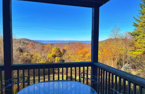 Mountain View Log Cabin - Cozy cabin in the Blue Ridge Mountains- New Property! - Foto 2