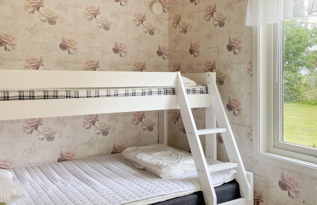 4 Person Holiday Home in Hogklint - Foto 8