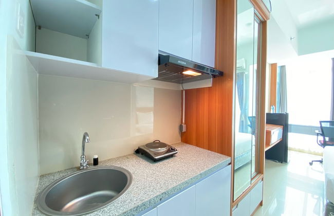 Monochrome Studio Room At Taman Melati Jatinangor Apartment - Foto 5