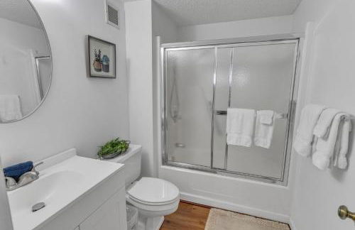 Handsome 2BR Condo with Gorgeous Views in Sugar Mountain! condo - Foto 46