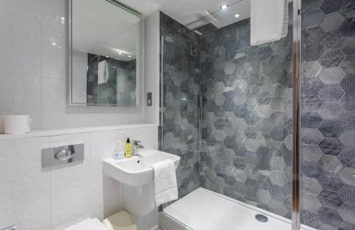 Stunning 1 Bed Merchant City Apartment with Parking - Foto 9