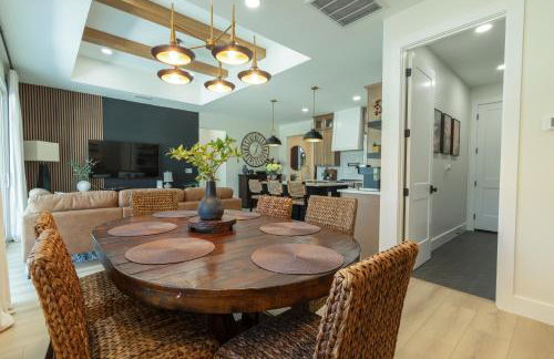 Bright New Home Family Oasis Near the Shore - Foto 23