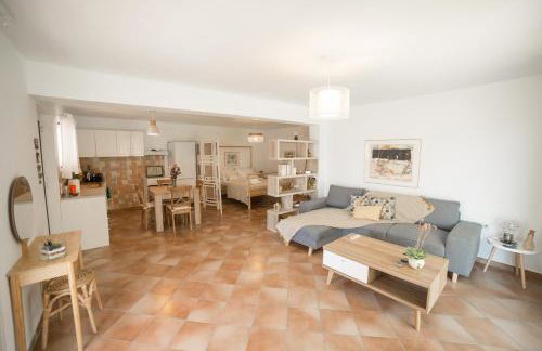 AZALEA - Modern studio with sea view - Foto 13