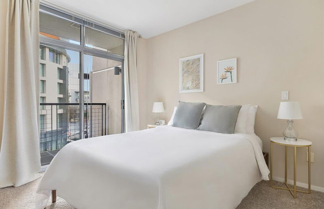 Bellevue Spacious 2BD 2BA Apartment - Foto 3