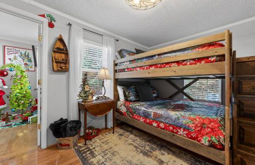 Twin Ponds Retreat-pond Hot Tub Fire Pit Game Room Pet Friendly - Foto 52