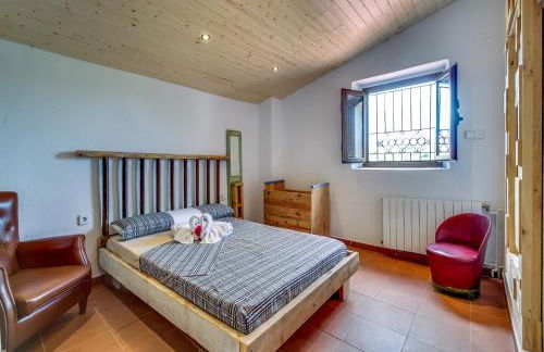 Villa in Palafolls with Private Pool & BBQ - Foto 15