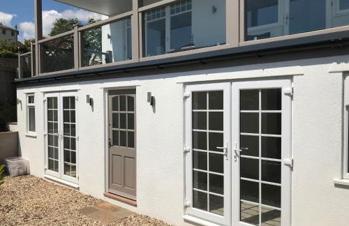 Lyme View Apartment - Photo 11