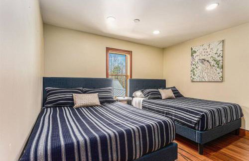 The Hopkins Hideaway - 40 Acres with trails, Arcades, Hot Tub, Fire Pit - Foto 20