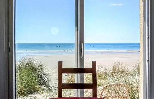 Nice Home In Pirou With House Sea View - Foto 13