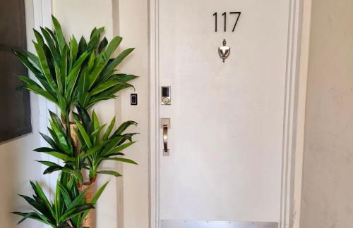 Luxurious Waterfront 2 room apartment- Remodeled- Free parking- 5min drive to Miami Beach - Foto 34