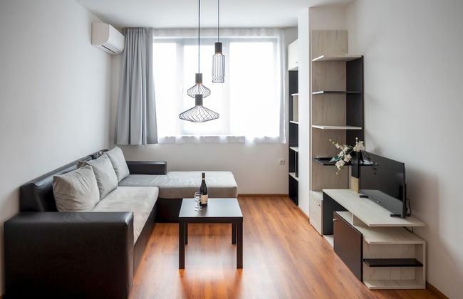 Sunny 1bdr Apartment Near Center - Foto 4