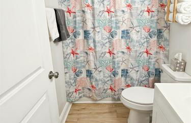 Out To Sea - Oceanfront 2 Bedroom, 2 Bath Condo - Foto 18