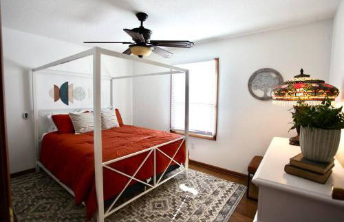 The Den at Buckskin- Entire House in Frankfort, OH - Foto 1