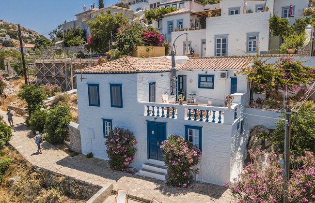 Lotus Sweet Home Hydra - Photo 1