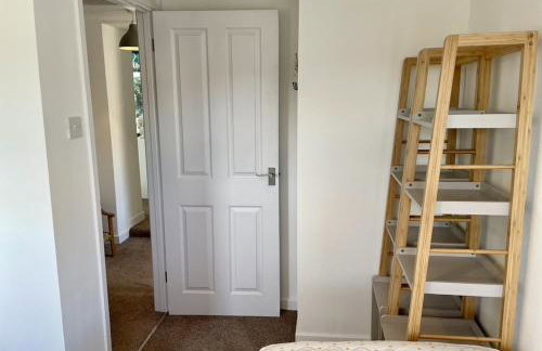 Taylor Way - Superb Apartment with Living Room and Private Gated Parking - Foto 18