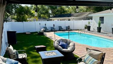 Newly Reno - Backyard Oasis, South Tampa Pool Home - Foto 1, Garden view