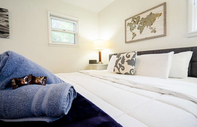 The Grand Berkley Experience near Tennyson Street - Photo 5