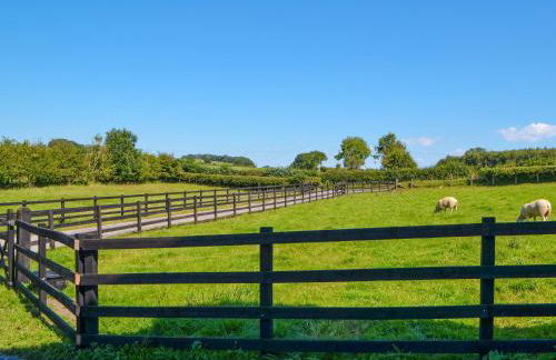 Fieldside Farmhouse - Foto 33