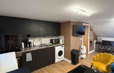 The Studio , chic apartment near City Centre - Foto 11