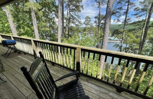 C8, Two bedroom, two bath log-sided, lake view luxury cottage with hot tub - Foto 13