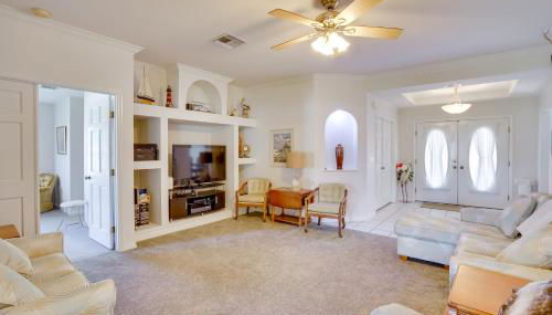 Walk to Lake Home with Screened Porch in Sebring! - Foto 4