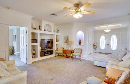 Walk to Lake Home with Screened Porch in Sebring! - Foto 4