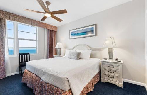 Breath Taking 3 BR Direct Oceanfront Condo with Private Balcony at The Wyndham Ocean Walk Resort - Foto 39