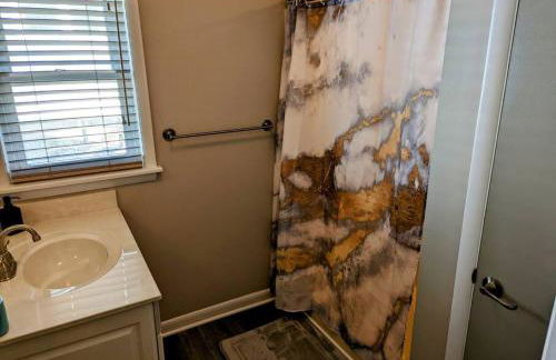 Bay Bliss - Private Beachfront Home with 180° Views & Hot Tub! - Foto 29