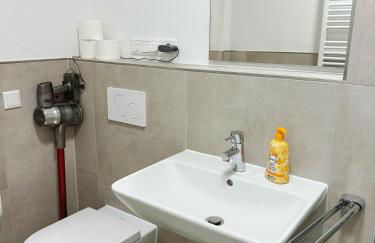 EMMA Gardencity Basement Flat - Foto 3