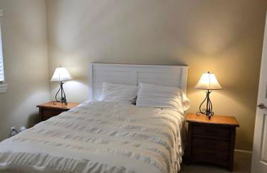 Spacious Eden Getaway w Hot Tub - Foto 19