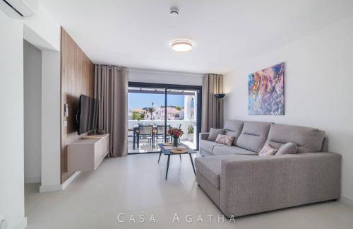 CASA AGATHA - 3 terraces, AC, tv channels, 2 bedrooms & bathrooms, heated pool - Foto 13