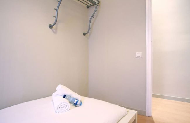 BarcelonaForRent The Sagrada Penthouse - Photo 2