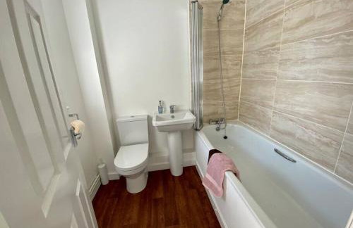 Cosy Bungalow Near Open Countryside - Foto 10