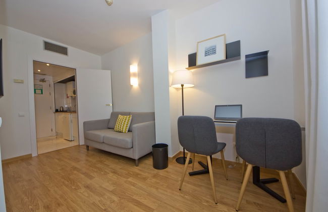 Aparthotel Atenea Valles - Foto 33