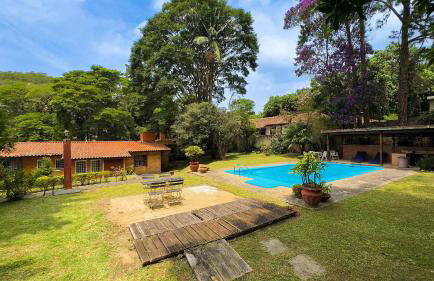 Casa Sítio no Centro da Granja Viana - Foto 16