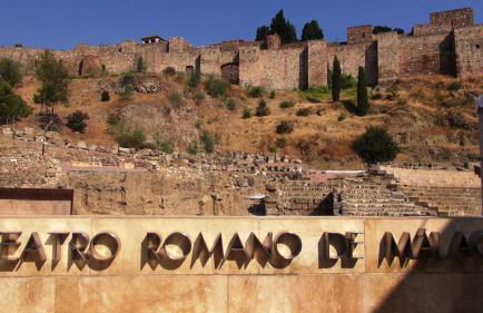 Mediterráneo Outdoor Pool - Photo 37