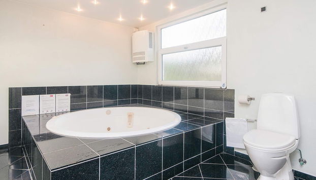 10 Person Holiday Home in Blavand - Foto 4, Tratamientos de spa