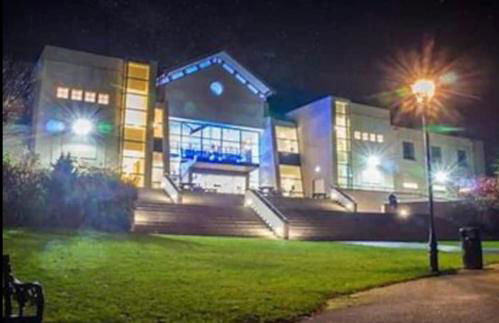 Elkstone House, Hot tub Luxury, Comfortable Home - Foto 23