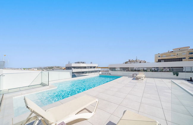 Lagos Modern 2 With Pool by Homing - Foto 17