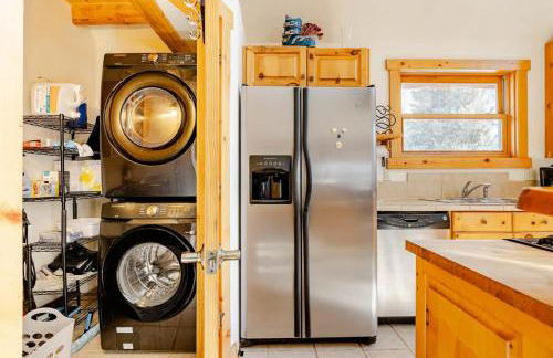 Cabin-Style Ski Home in Minturn with Private Deck - Foto 28