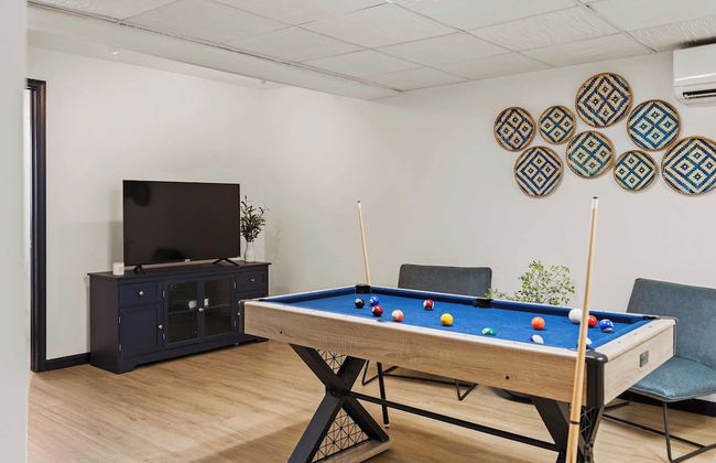 For Lake Sake by Avantstay Lakefront + Hot Tub + View - Photo 4